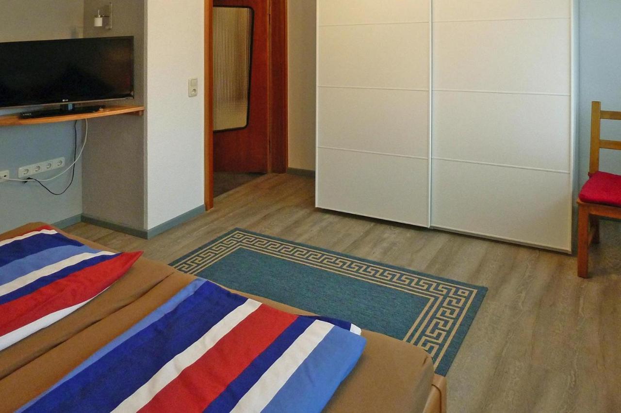Holiday Apartment An Der Meisse, Bergen Bleckmar Exterior photo